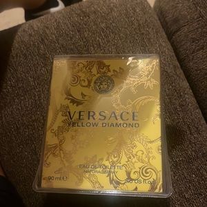 Versace Yellow Diamond Perfume